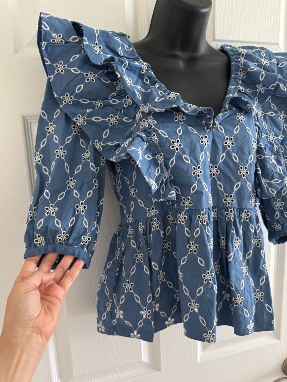 Zara Women's Eyelet Embroidey Ruffle Peplum Top, Size S